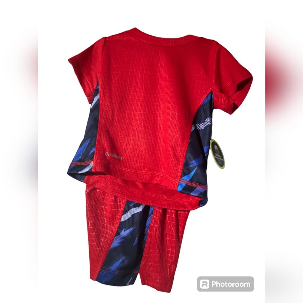 NWT athletic works boys size  3/6 months